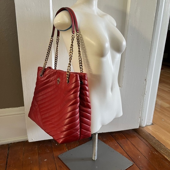 RARE Tory Burch Kira Chevron Tote Red Quilted Lambskin Gold Chain Straps - Picture 16 of 17